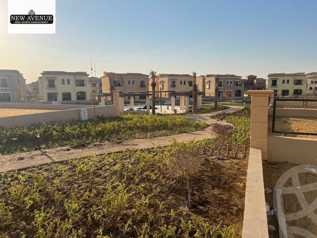 https://aqarmap.com.eg/en/listing/6300712-for-sale-cairo-new-cairo-compounds-city-gate-sapphire-city-gate