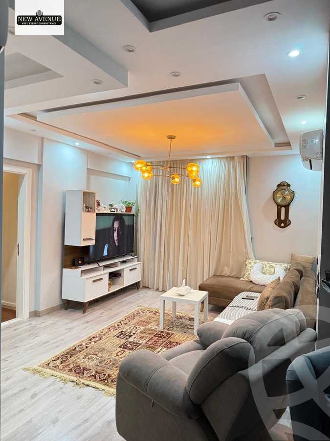 https://aqarmap.com.eg/en/listing/6301143-for-sale-cairo-new-cairo-compounds-moon-valley-2
