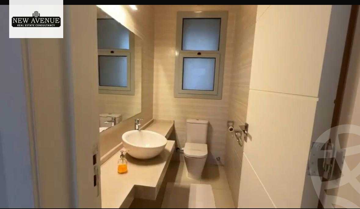 https://aqarmap.com.eg/ar/listing/6301349-for-sale-cairo-new-cairo-compounds-kmbwnd-fyldj-jyt-blm-hylz