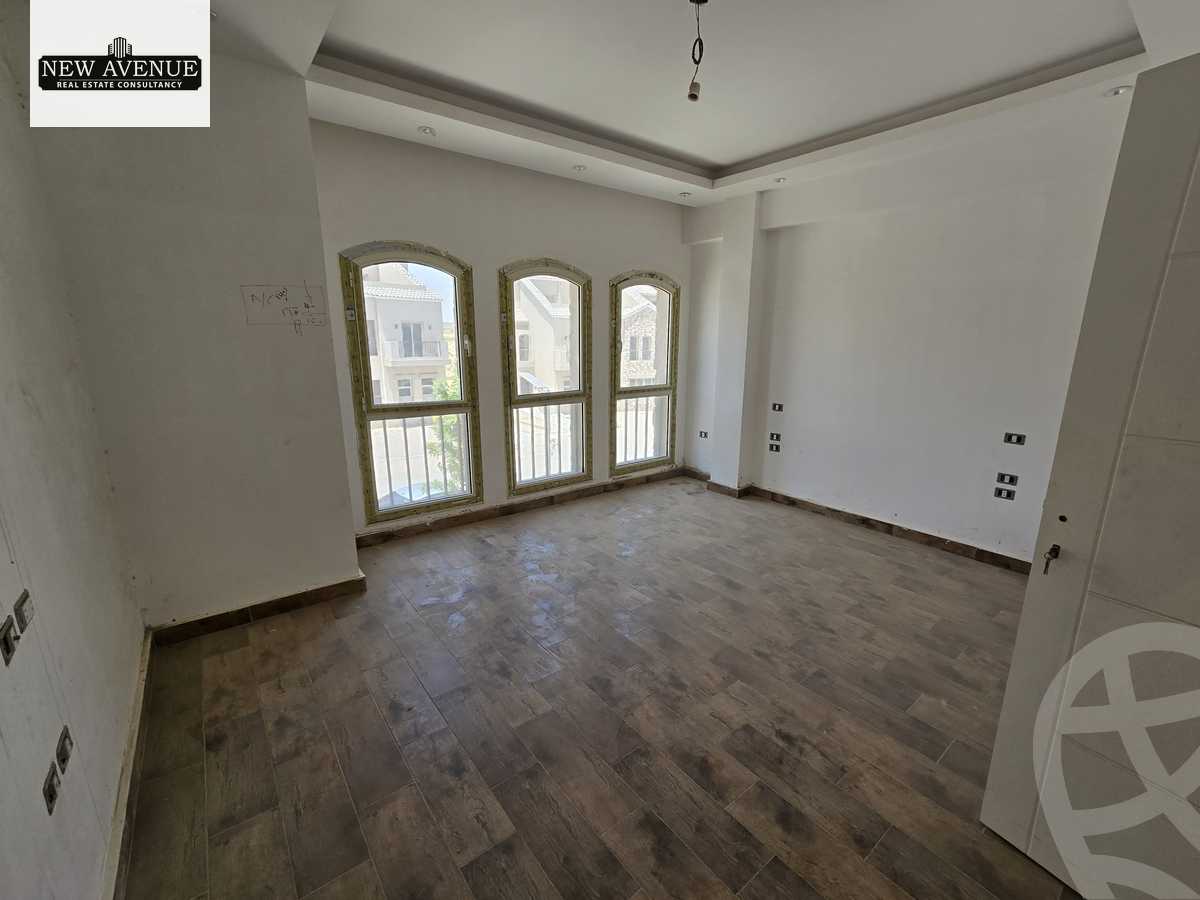 https://aqarmap.com.eg/en/listing/6301888-for-sale-cairo-new-cairo-lmstqbl-syty-compounds-green-square