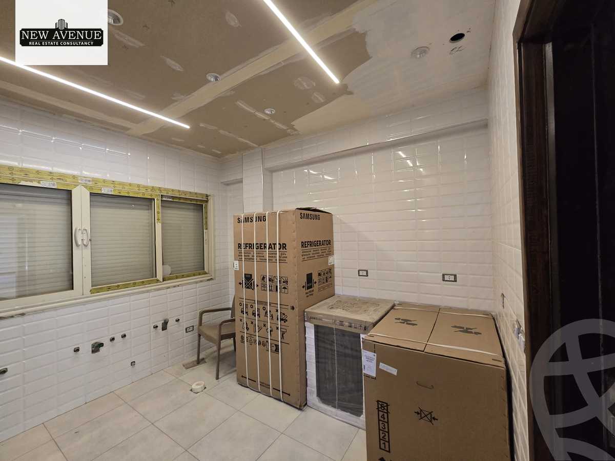 https://aqarmap.com.eg/en/listing/6301888-for-sale-cairo-new-cairo-lmstqbl-syty-compounds-green-square