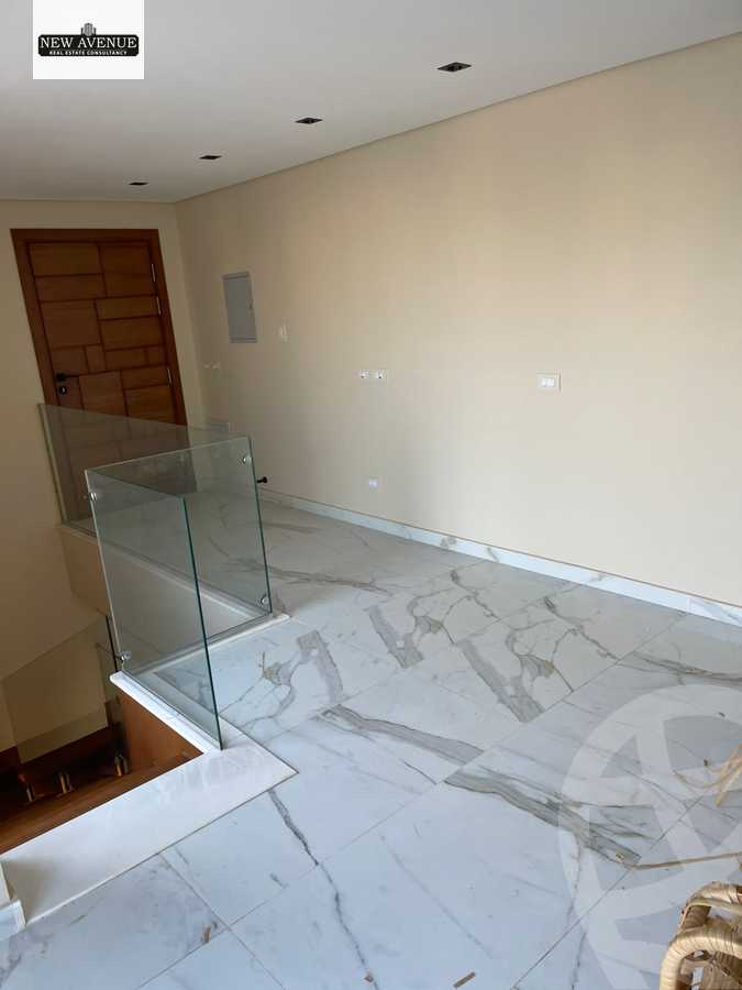 https://aqarmap.com.eg/en/listing/6301957-for-sale-cairo-new-cairo-compounds-moon-valley