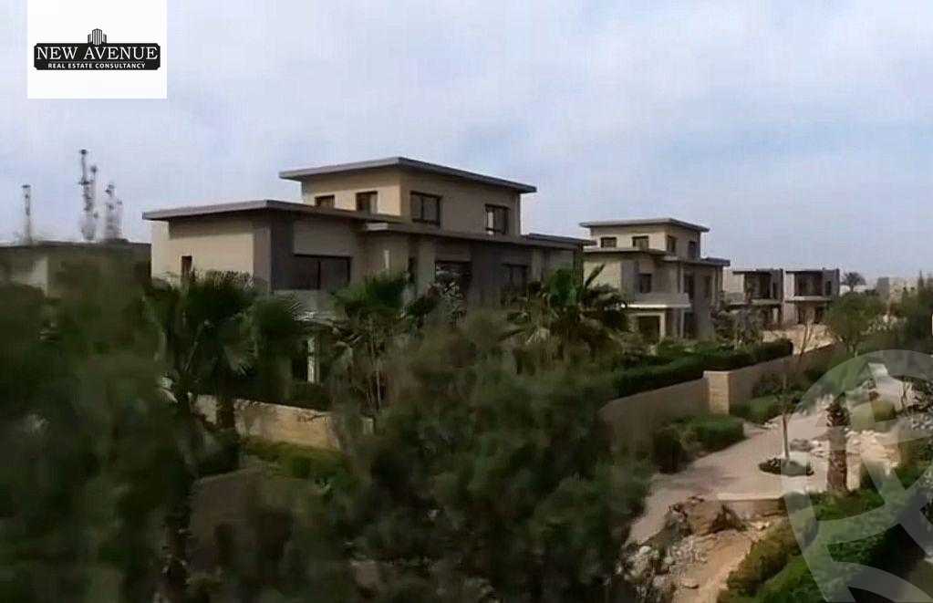 https://aqarmap.com.eg/ar/listing/6302632-for-sale-cairo-new-cairo-compounds-swan-lake-the-scarlet-swan-lake-residence