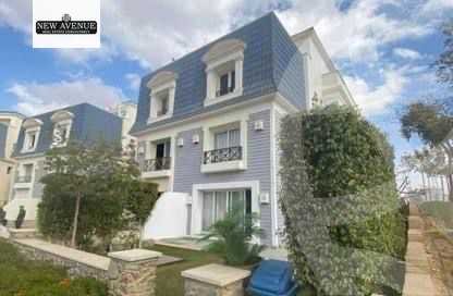 https://aqarmap.com.eg/ar/listing/6302931-for-sale-cairo-new-cairo-compounds-mountain-view-hyde-park
