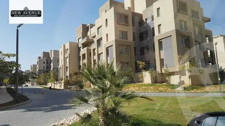 https://aqarmap.com.eg/ar/listing/6303541-for-sale-cairo-new-cairo-compounds-kmbwnd-fyldj-jyt-blm-hylz