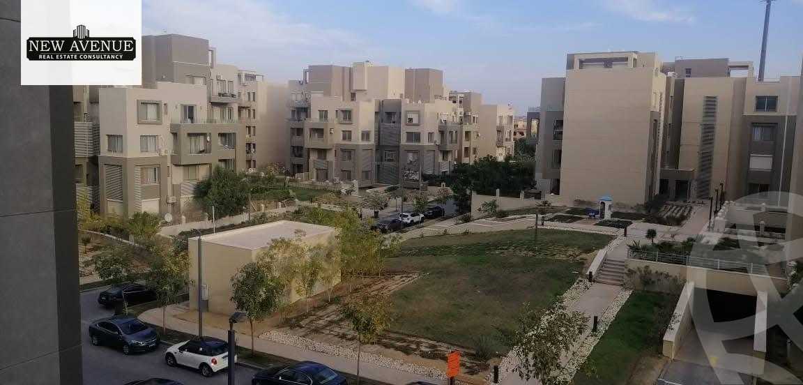 https://aqarmap.com.eg/ar/listing/6303541-for-sale-cairo-new-cairo-compounds-kmbwnd-fyldj-jyt-blm-hylz