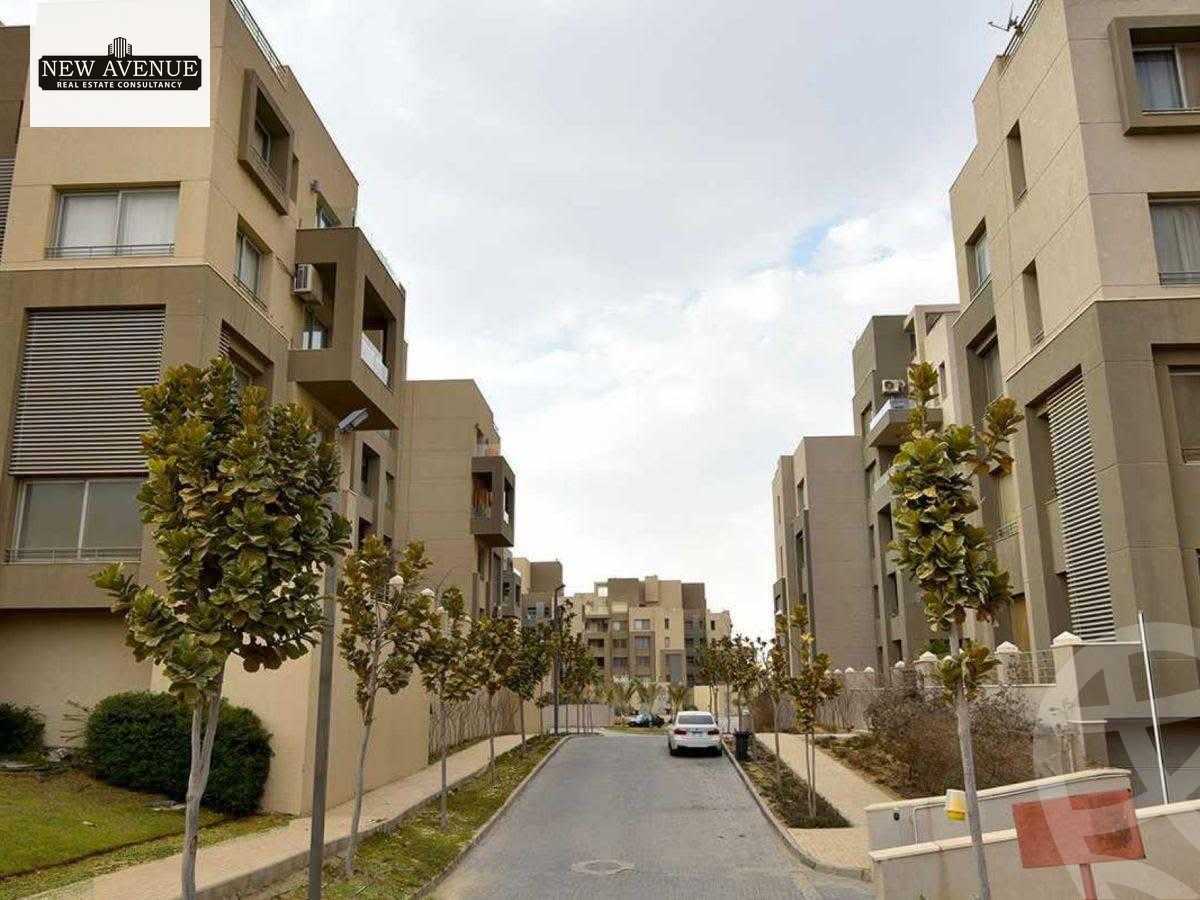 https://aqarmap.com.eg/ar/listing/6303541-for-sale-cairo-new-cairo-compounds-kmbwnd-fyldj-jyt-blm-hylz