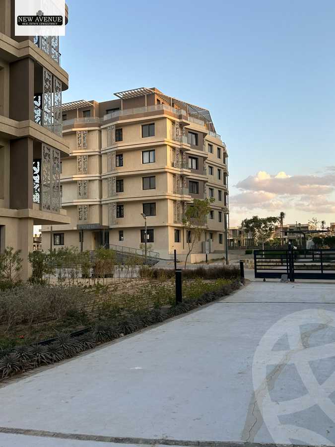 https://aqarmap.com.eg/ar/listing/6304097-for-sale-cairo-6th-of-october-hadaeq-october-kmbwnd-fy-hdyq-ktwbr-badya-compound-palm-hills