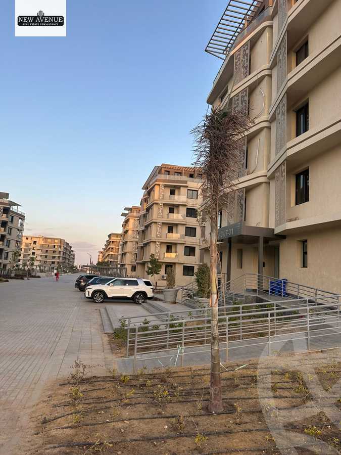 https://aqarmap.com.eg/ar/listing/6304097-for-sale-cairo-6th-of-october-hadaeq-october-kmbwnd-fy-hdyq-ktwbr-badya-compound-palm-hills