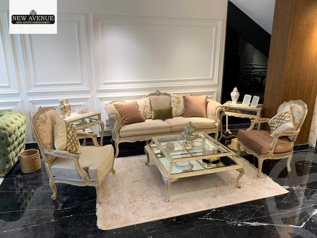 https://aqarmap.com.eg/en/listing/6304647-for-sale-cairo-new-cairo-compounds-mountain-view-hyde-park