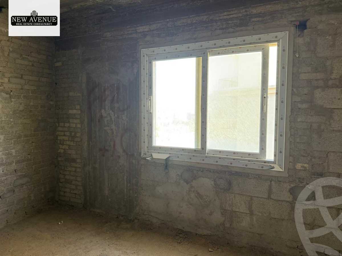 https://aqarmap.com.eg/en/listing/6306201-for-sale-cairo-new-cairo-compounds-hyde-park-park-corner-hyde-park