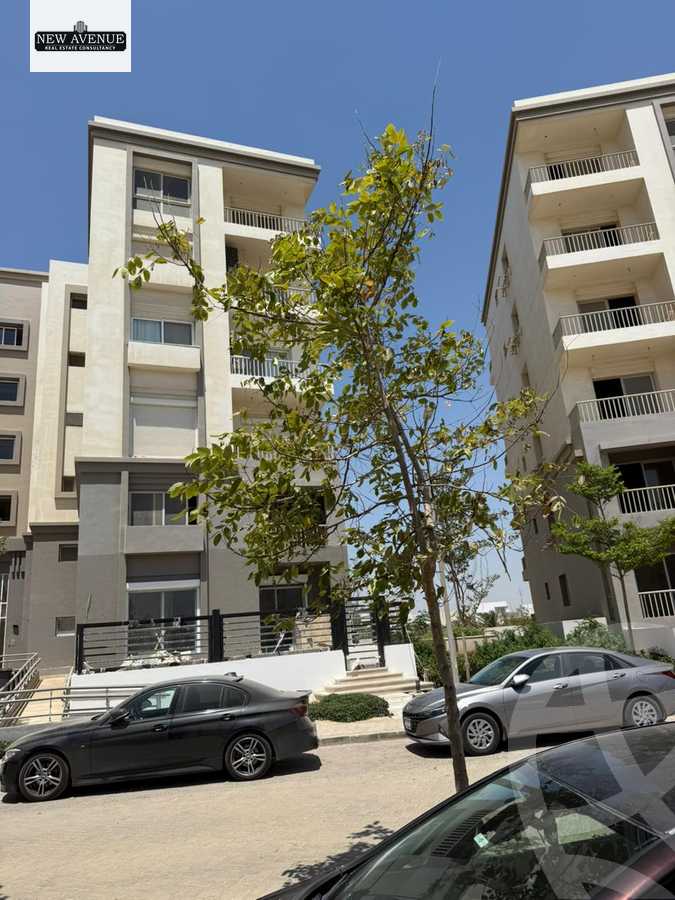 https://aqarmap.com.eg/en/listing/6306201-for-sale-cairo-new-cairo-compounds-hyde-park-park-corner-hyde-park