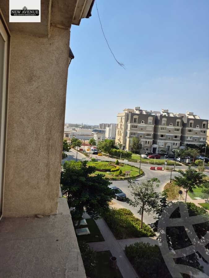 https://aqarmap.com.eg/en/listing/6306431-for-sale-cairo-new-cairo-compounds-mountain-view-hyde-park