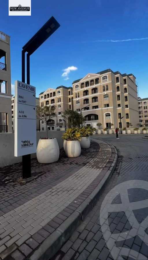 https://aqarmap.com.eg/ar/listing/6306531-for-sale-cairo-new-cairo-lmstqbl-syty-compounds-lavenir