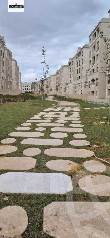 https://aqarmap.com.eg/ar/listing/6306531-for-sale-cairo-new-cairo-lmstqbl-syty-compounds-lavenir