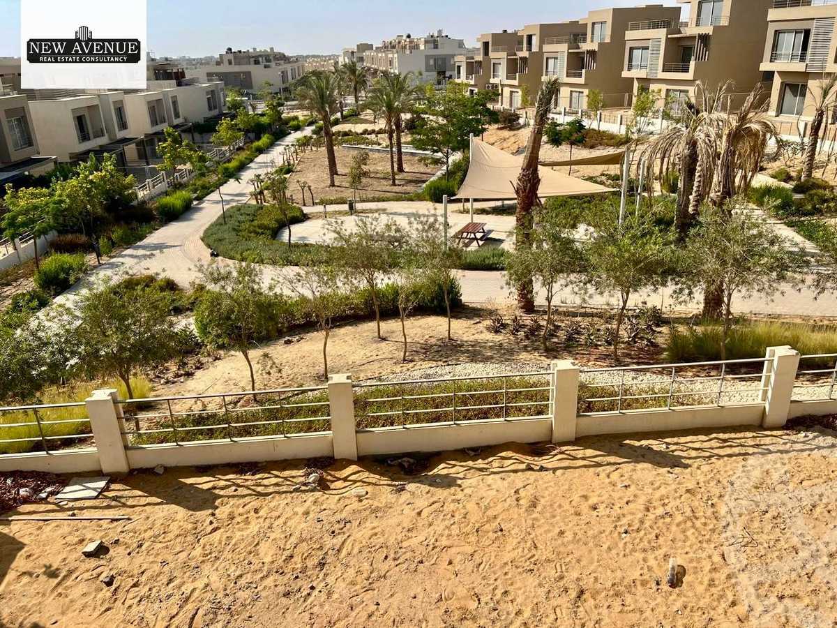 https://aqarmap.com.eg/en/listing/6307369-for-sale-cairo-new-cairo-compounds-blm-hylz-nyw-kyrw