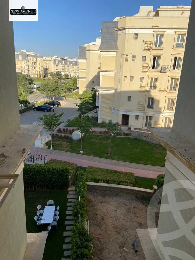 https://aqarmap.com.eg/en/listing/6309199-for-sale-cairo-new-cairo-compounds-mountain-view-hyde-park