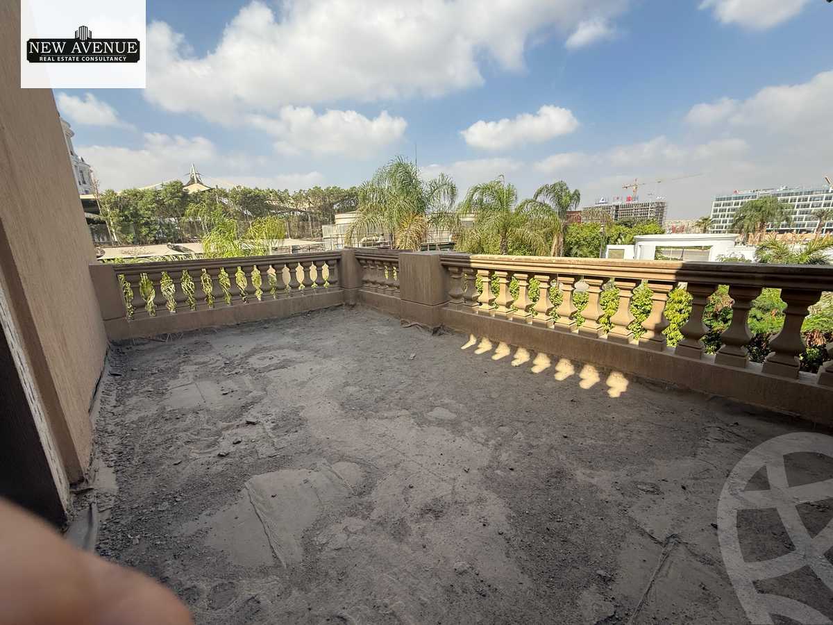 https://aqarmap.com.eg/ar/listing/6311372-for-sale-cairo-new-cairo-compounds-royal-maxim