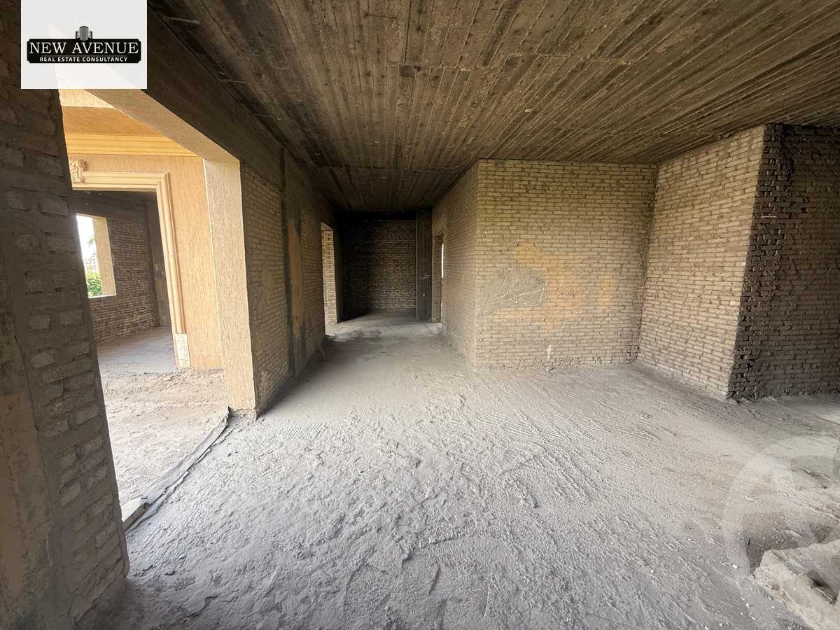 https://aqarmap.com.eg/ar/listing/6311372-for-sale-cairo-new-cairo-compounds-royal-maxim