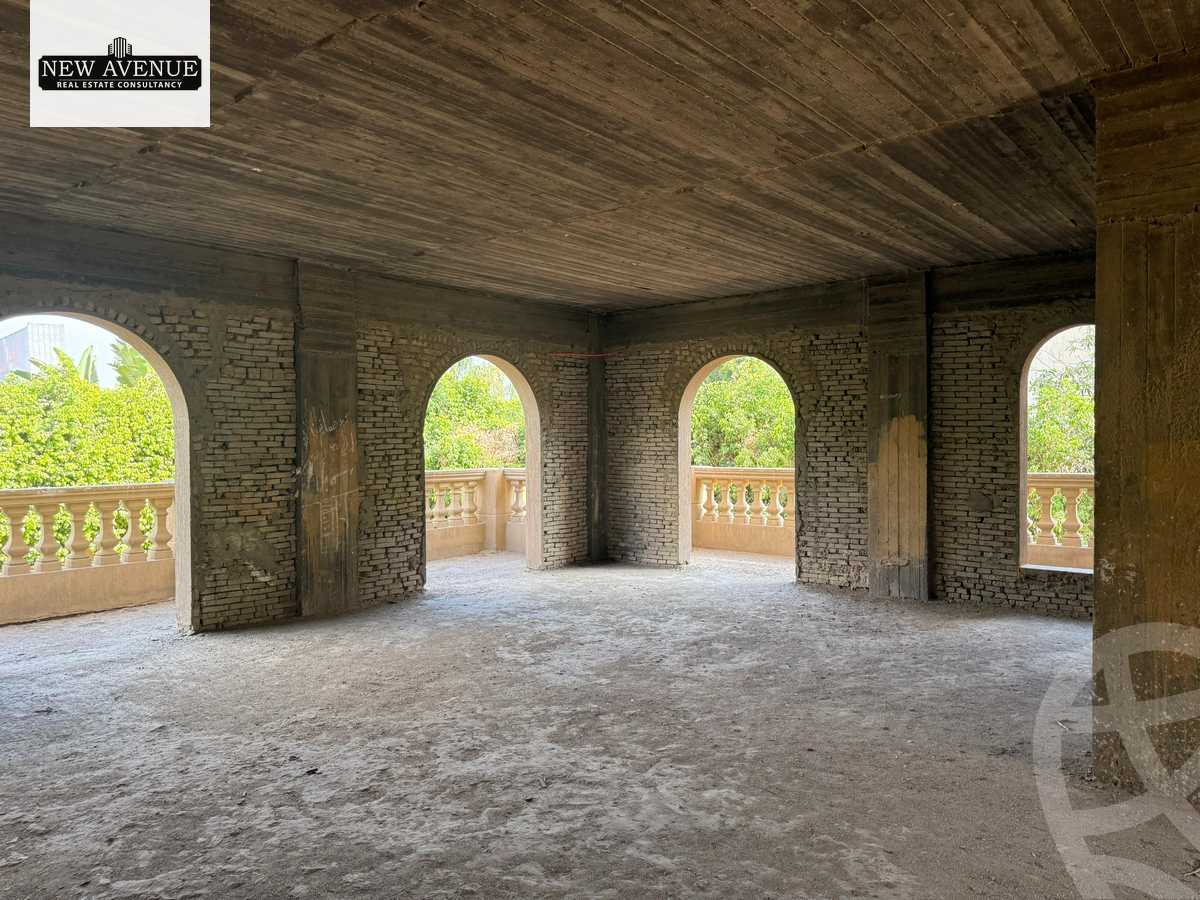 https://aqarmap.com.eg/ar/listing/6311372-for-sale-cairo-new-cairo-compounds-royal-maxim