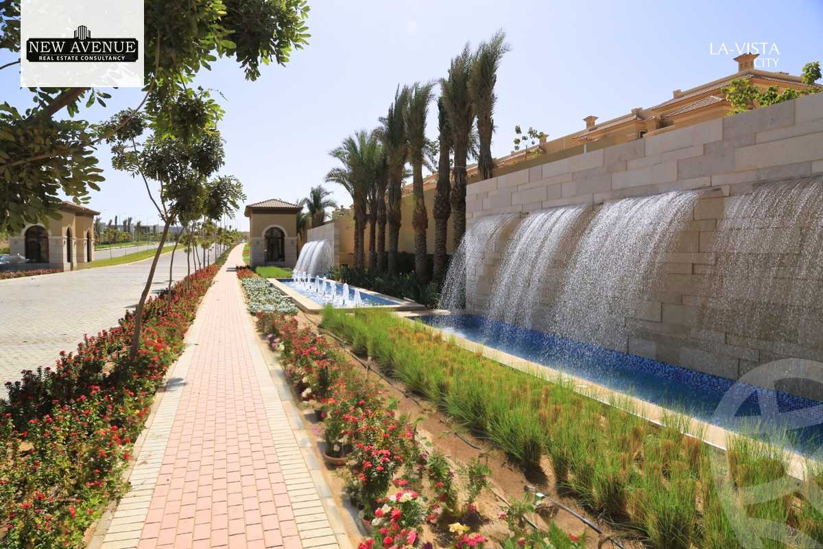 https://aqarmap.com.eg/en/listing/6311899-for-sale-cairo-new-administrative-capital-r4-la-vista-city