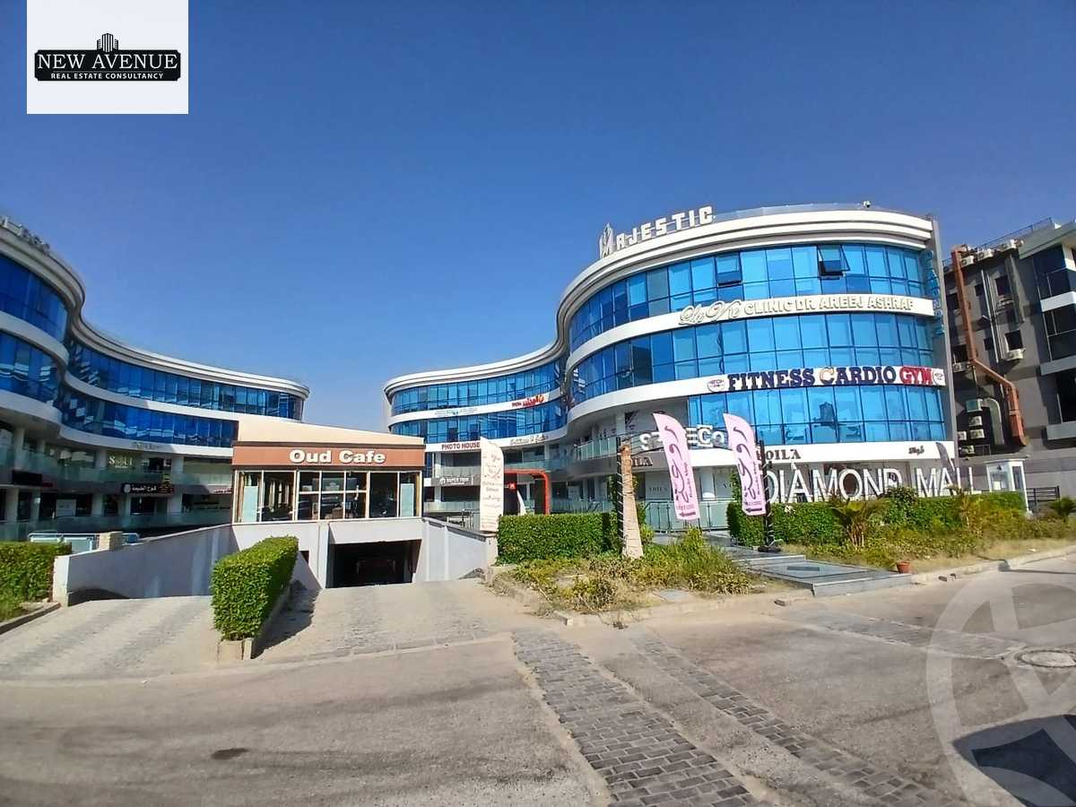 https://aqarmap.com.eg/ar/listing/6312837-for-rent-cairo-el-shorouk-compounds-maadi-view