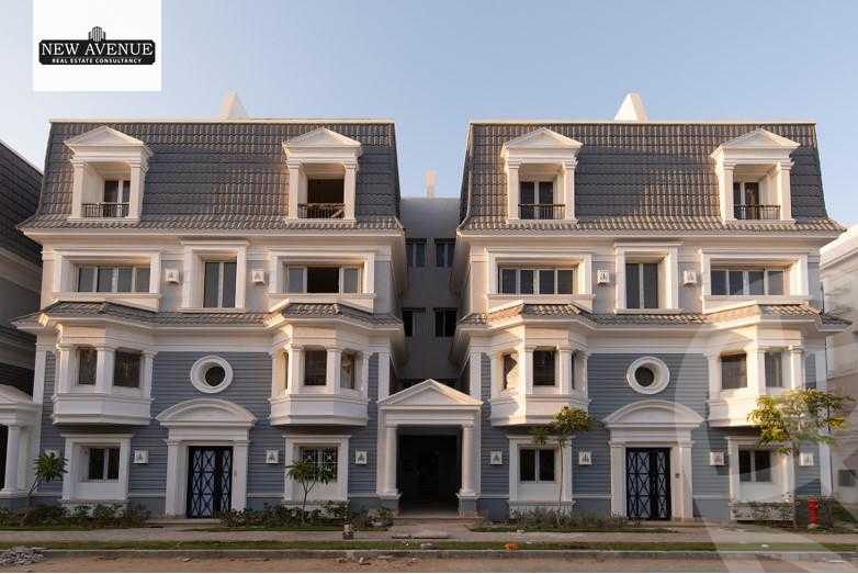 https://aqarmap.com.eg/ar/listing/6312950-for-sale-cairo-new-cairo-compounds-mountain-view-hyde-park