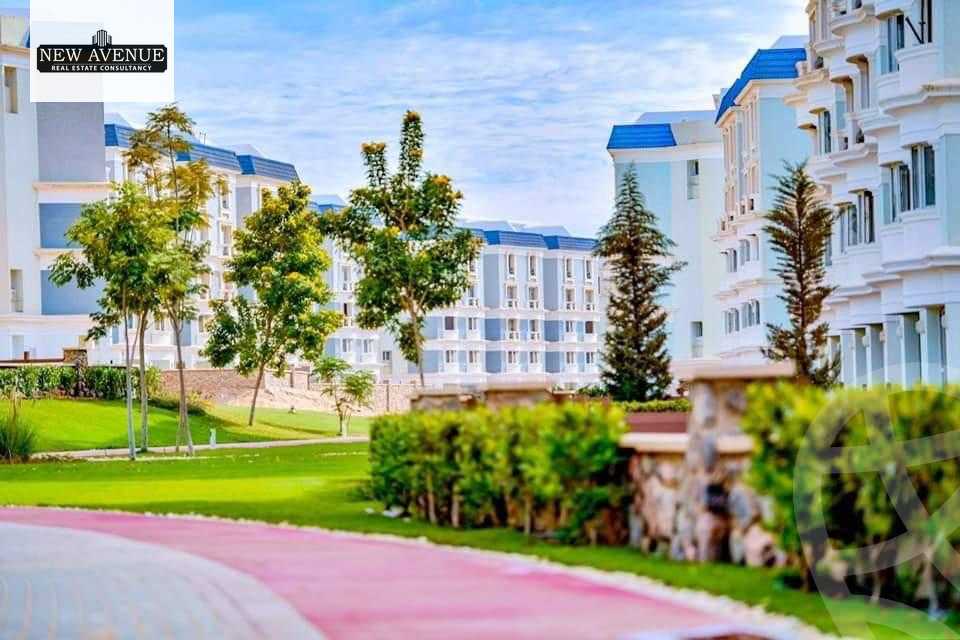 https://aqarmap.com.eg/ar/listing/6312999-for-sale-cairo-new-cairo-compounds-mountain-view-hyde-park