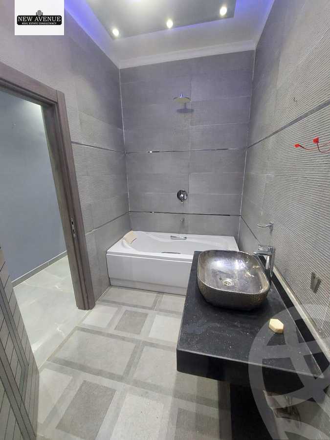 https://aqarmap.com.eg/ar/listing/6313537-for-sale-cairo-new-cairo-el-yassamin-el-yasmeen-7-el-shaikh-hassan-mamoun-st
