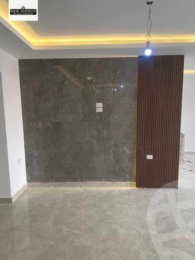 https://aqarmap.com.eg/ar/listing/6313785-for-sale-cairo-new-cairo-compounds-blm-hylz-nyw-kyrw