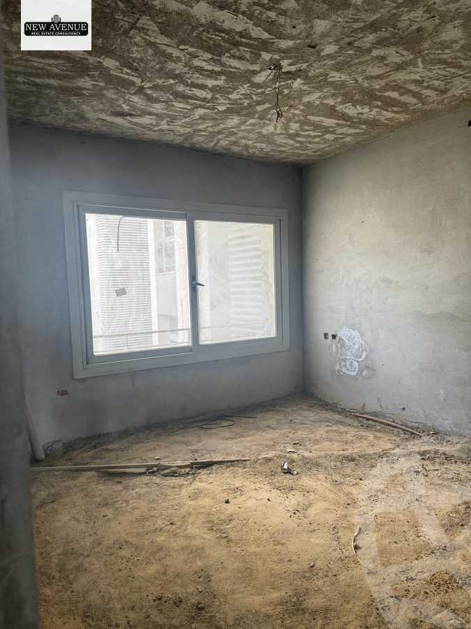 https://aqarmap.com.eg/en/listing/6313860-for-sale-cairo-new-cairo-compounds-blm-hylz-nyw-kyrw