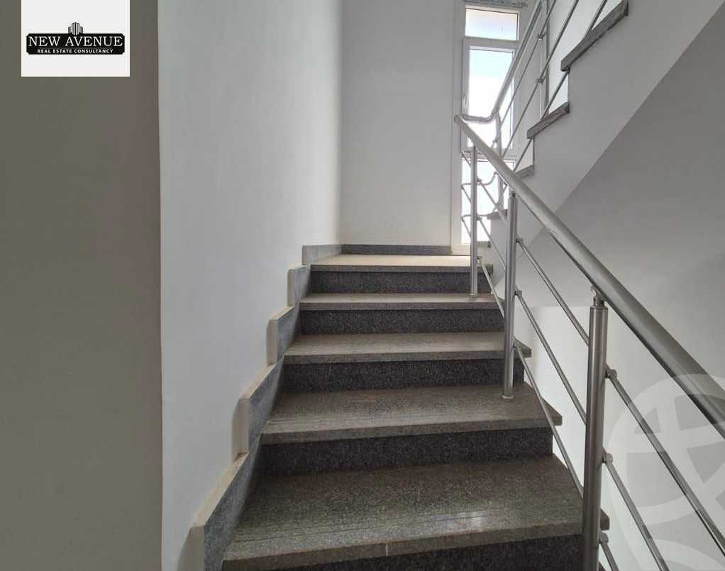 https://aqarmap.com.eg/en/listing/6315629-for-sale-cairo-new-administrative-capital-r7-entrada