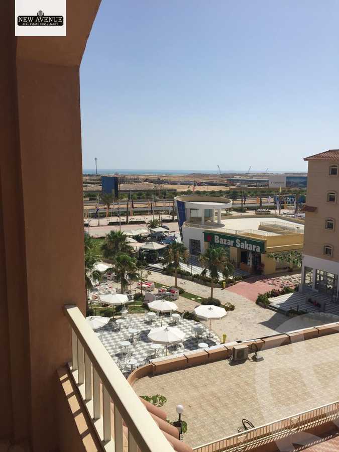 https://aqarmap.com.eg/en/listing/6315707-for-sale-cairo-new-cairo-compounds-jwr-kwmyrshyl-kwmblks-makeplace