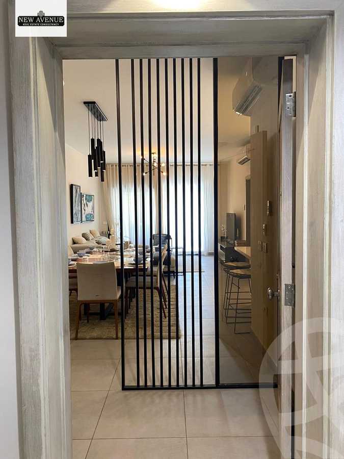 https://aqarmap.com.eg/ar/listing/6315768-for-sale-cairo-el-shorouk-compounds-al-burouj-compound-imkan