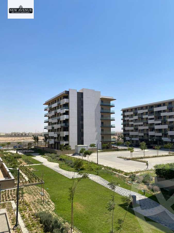https://aqarmap.com.eg/ar/listing/6315768-for-sale-cairo-el-shorouk-compounds-al-burouj-compound-imkan