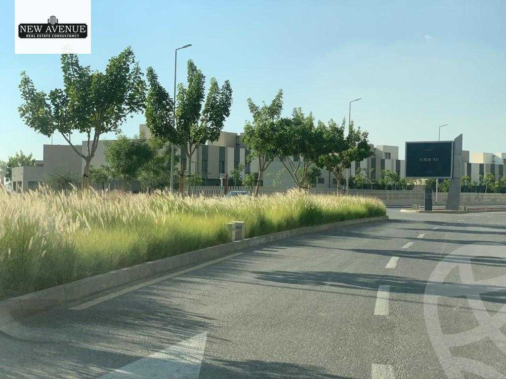 https://aqarmap.com.eg/ar/listing/6315777-for-sale-cairo-el-shorouk-compounds-al-burouj-compound-imkan
