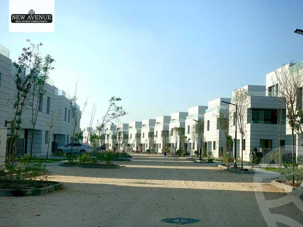 https://aqarmap.com.eg/ar/listing/6315777-for-sale-cairo-el-shorouk-compounds-al-burouj-compound-imkan