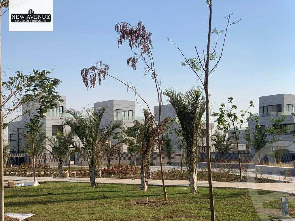 https://aqarmap.com.eg/ar/listing/6315777-for-sale-cairo-el-shorouk-compounds-al-burouj-compound-imkan
