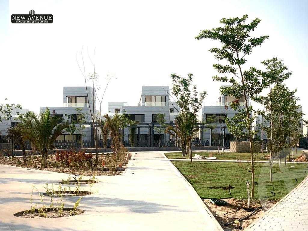 https://aqarmap.com.eg/ar/listing/6315777-for-sale-cairo-el-shorouk-compounds-al-burouj-compound-imkan
