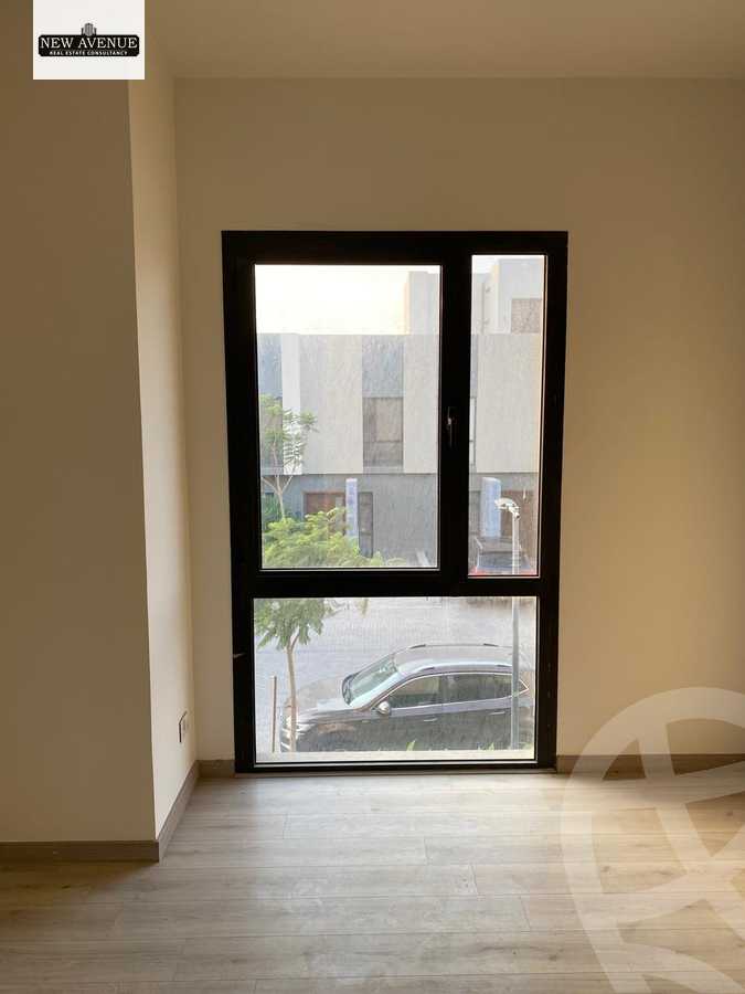 https://aqarmap.com.eg/ar/listing/6315818-for-sale-cairo-el-shorouk-compounds-al-burouj-compound-imkan