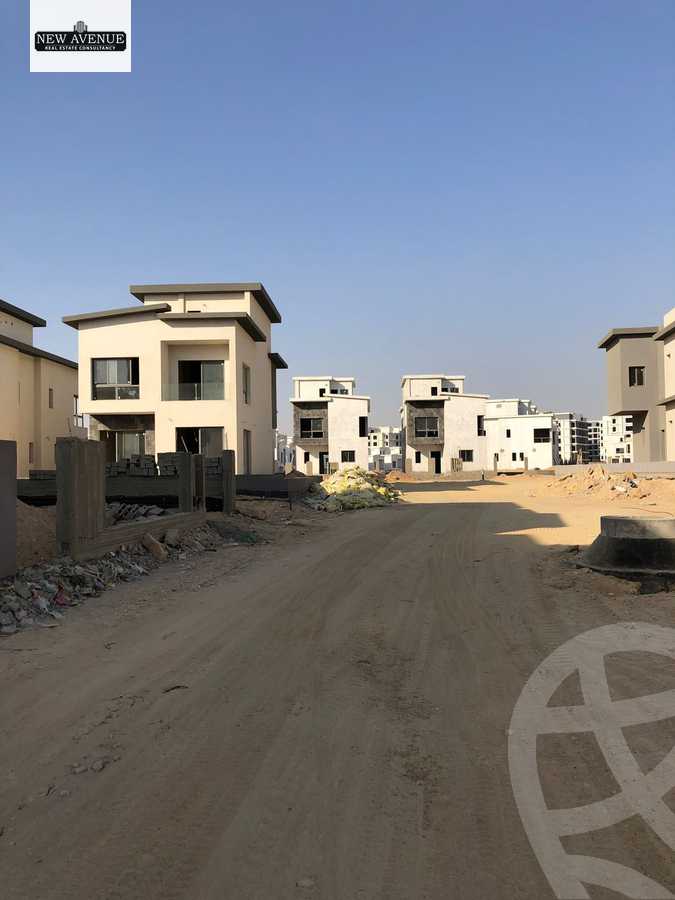 https://aqarmap.com.eg/en/listing/6322697-for-sale-cairo-new-cairo-compounds-kmbwnd-kryk-twn-il-cazar