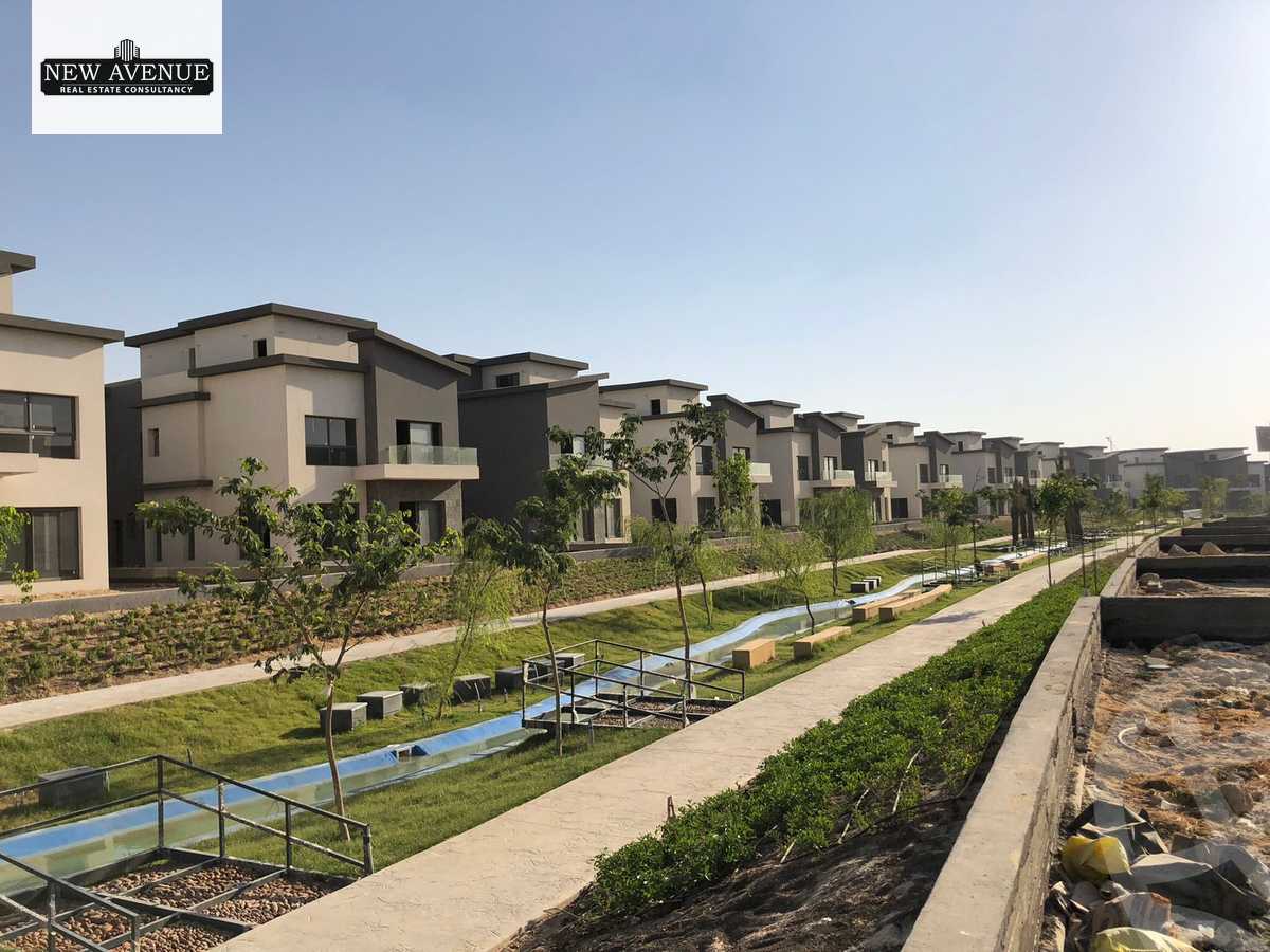 https://aqarmap.com.eg/en/listing/6322697-for-sale-cairo-new-cairo-compounds-kmbwnd-kryk-twn-il-cazar