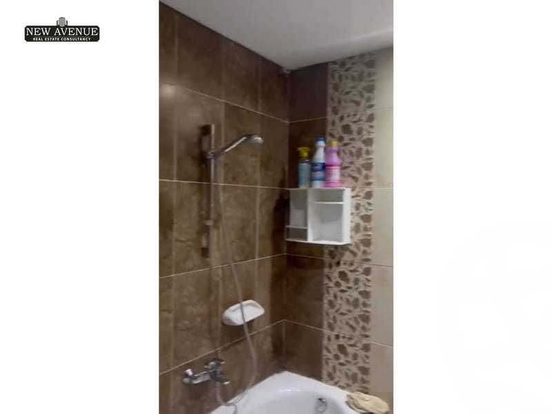 https://aqarmap.com.eg/ar/listing/6324142-for-sale-cairo-new-cairo-compounds-dar-misr-el-koronfel