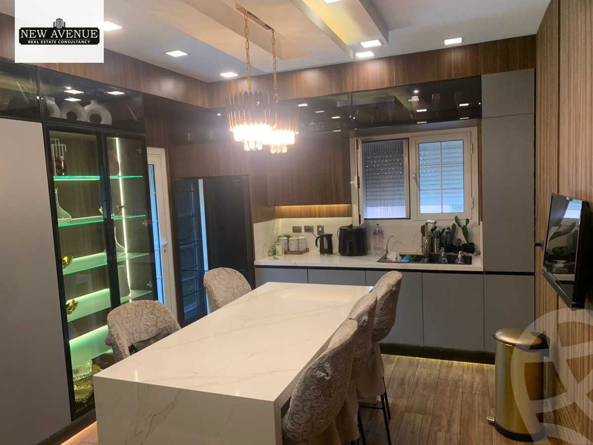 https://aqarmap.com.eg/en/listing/6326795-for-sale-cairo-new-cairo-compounds-hyde-park-centre-ville-hyde-park
