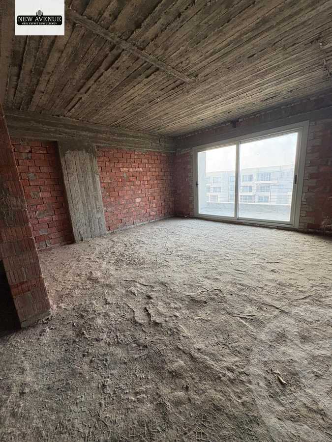 https://aqarmap.com.eg/ar/listing/6326888-for-sale-cairo-new-cairo-compounds-blm-hylz-nyw-kyrw