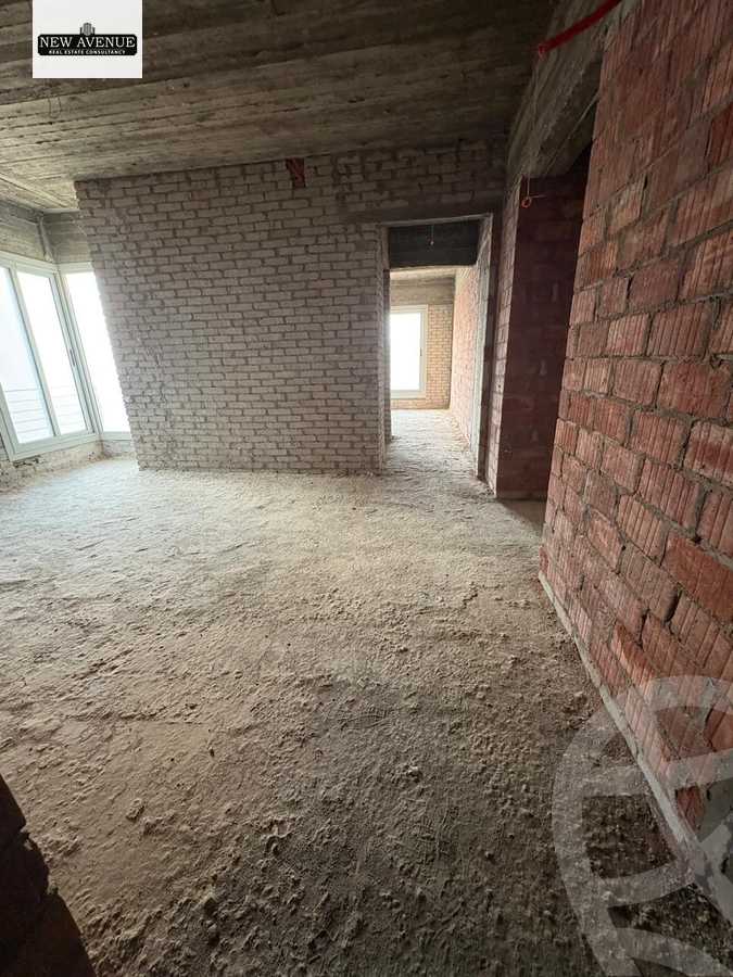 https://aqarmap.com.eg/ar/listing/6326888-for-sale-cairo-new-cairo-compounds-blm-hylz-nyw-kyrw