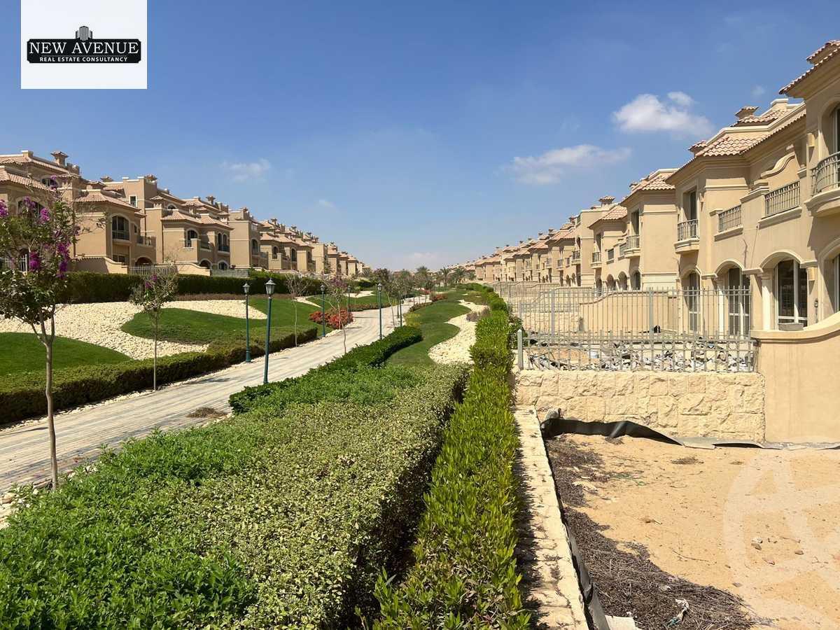 https://aqarmap.com.eg/en/listing/6326944-for-sale-cairo-new-administrative-capital-r4-la-vista-city