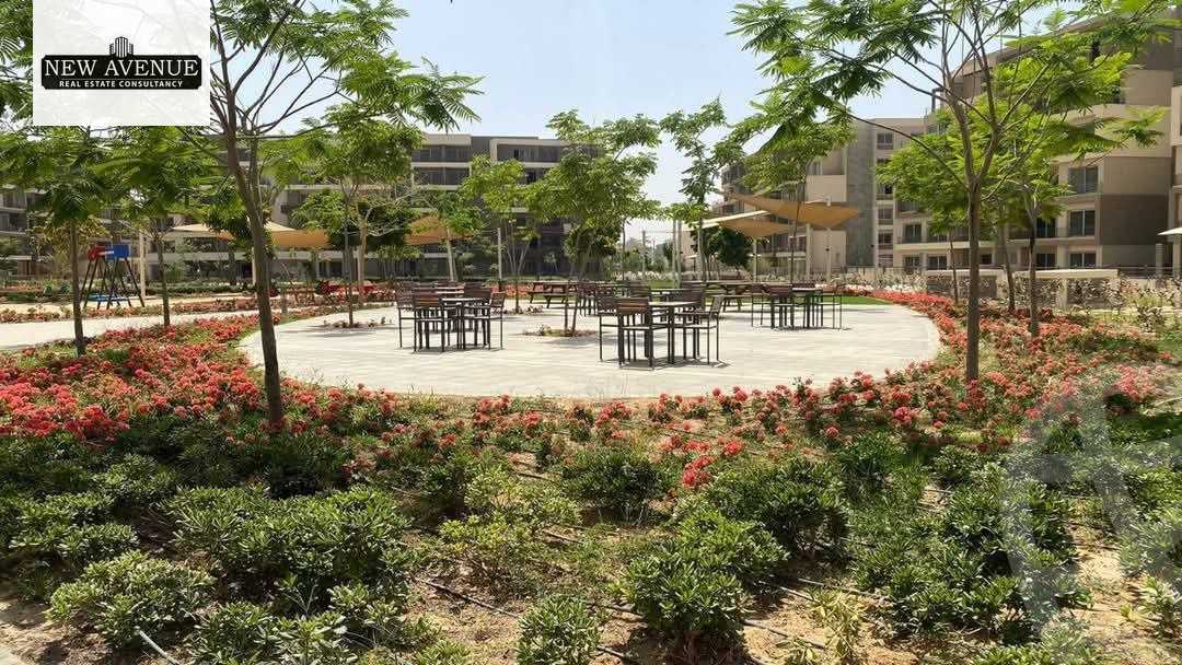 https://aqarmap.com.eg/ar/listing/6328314-for-sale-cairo-new-cairo-compounds-blm-hylz-nyw-kyrw