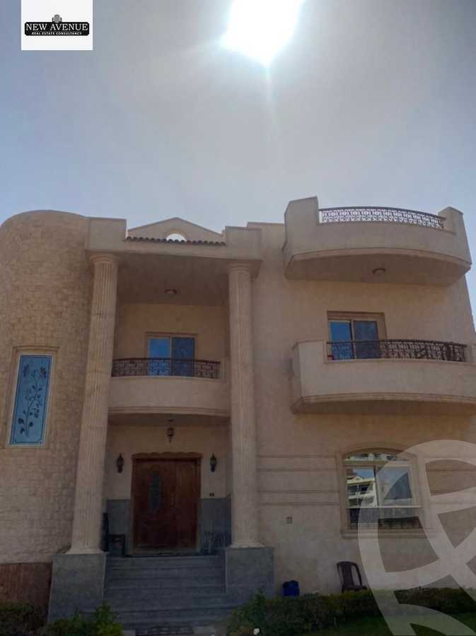 https://aqarmap.com.eg/ar/listing/6328976-for-sale-cairo-el-shorouk-compounds-al-burouj-compound-imkan