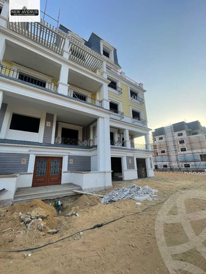 https://aqarmap.com.eg/ar/listing/6329740-for-sale-cairo-new-cairo-compounds-mountain-view1-1-compound